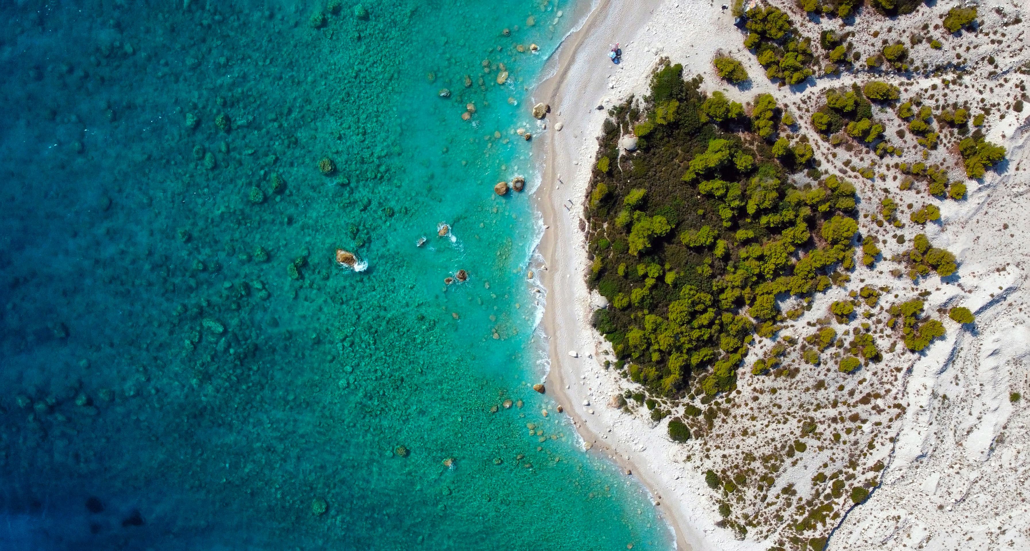 Albanian coastline linking to Guide to Tirana